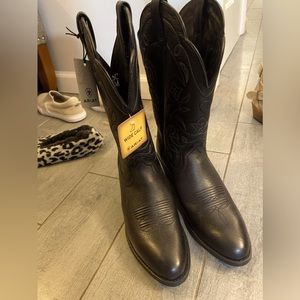 Ariat Cowgirl Boots Black with Embellishment